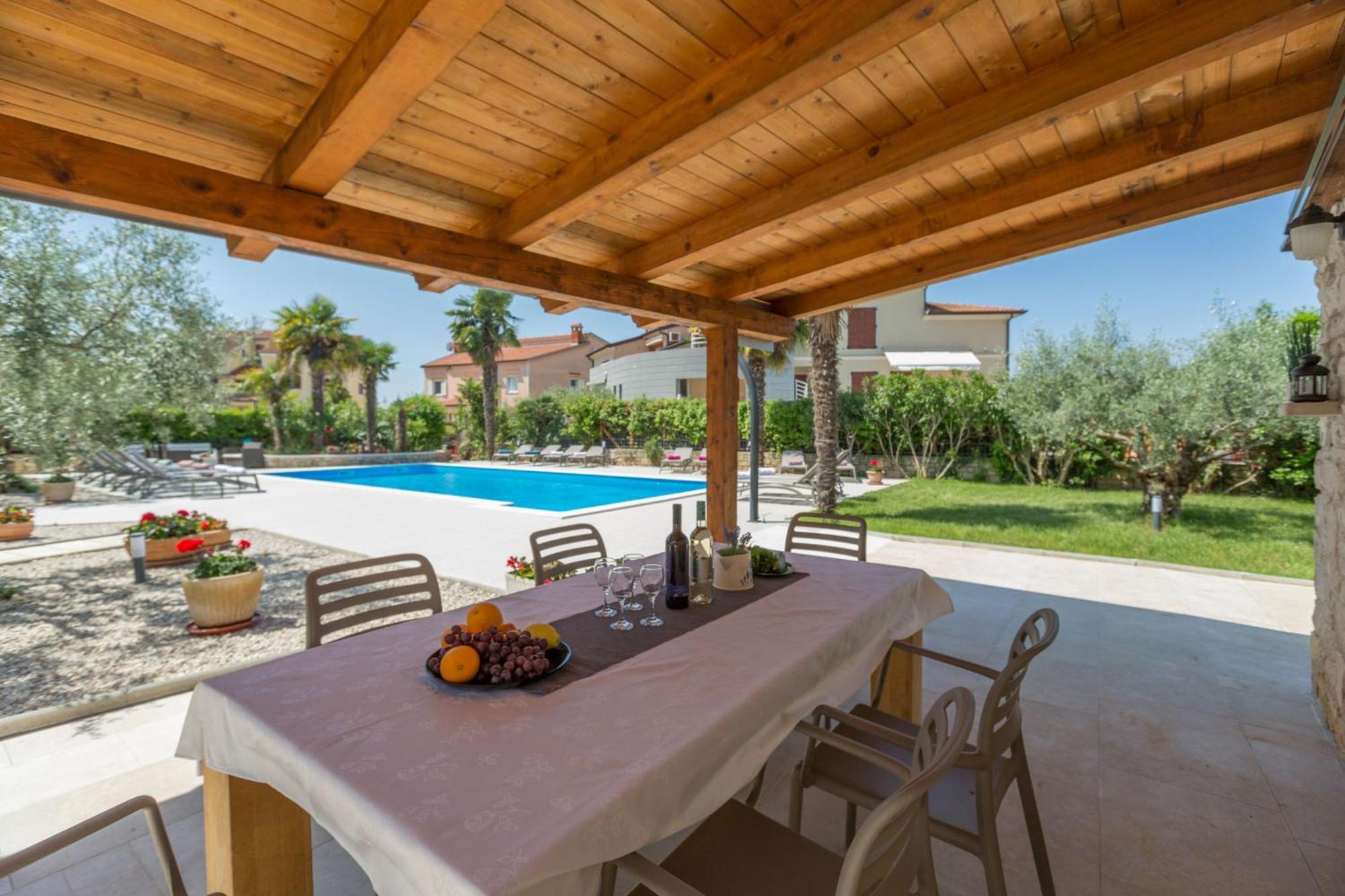 Paradiso Fuer 2 Personen Mit Pool Apartment *